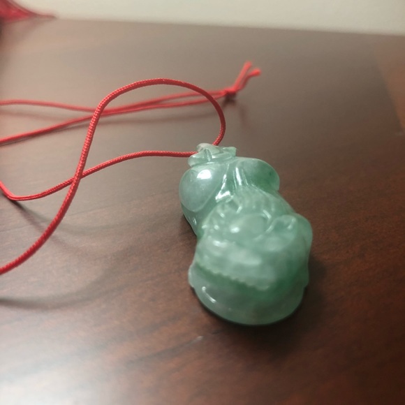 💖 Unique Pixiu Jade Necklace - Picture 2 of 7